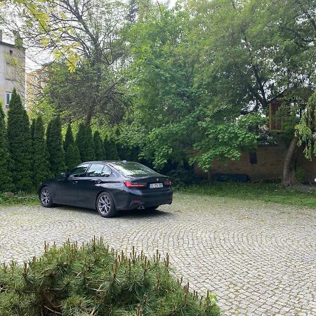 לודז' Piekarnia Apartamenty Manufaktura, Parking, Dostep Na Kod, Klima, 1-3 Pokoje, Prywatna Kamienica מראה חיצוני תמונה