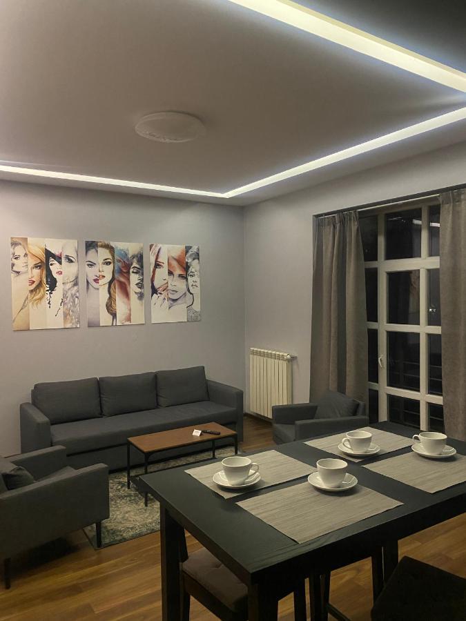לודז' Piekarnia Apartamenty Manufaktura, Parking, Dostep Na Kod, Klima, 1-3 Pokoje, Prywatna Kamienica מראה חיצוני תמונה