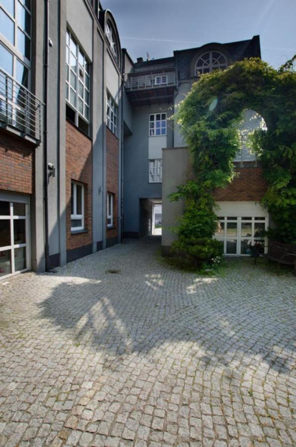 לודז' Piekarnia Apartamenty Manufaktura, Parking, Dostep Na Kod, Klima, 1-3 Pokoje, Prywatna Kamienica מראה חיצוני תמונה