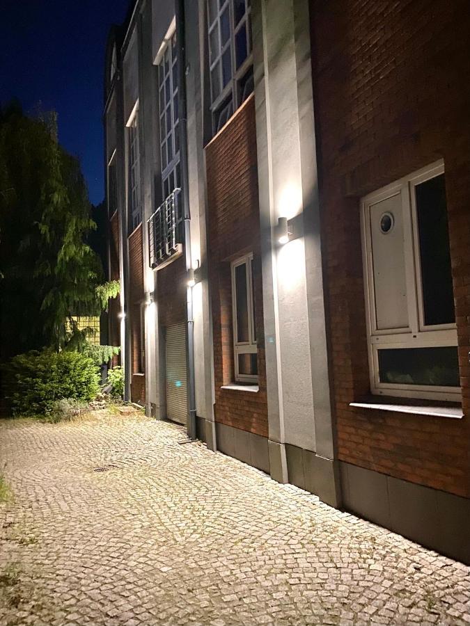 לודז' Piekarnia Apartamenty Manufaktura, Parking, Dostep Na Kod, Klima, 1-3 Pokoje, Prywatna Kamienica מראה חיצוני תמונה
