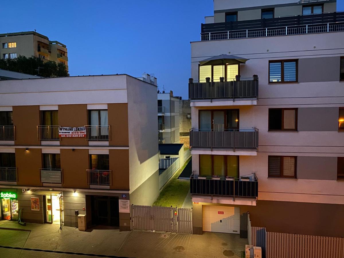 לודז' Piekarnia Apartamenty Manufaktura, Parking, Dostep Na Kod, Klima, 1-3 Pokoje, Prywatna Kamienica מראה חיצוני תמונה